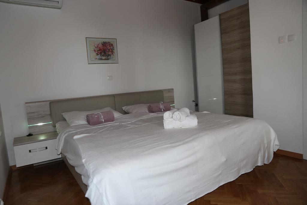 Apartmani Villa Christina Icici Exterior photo